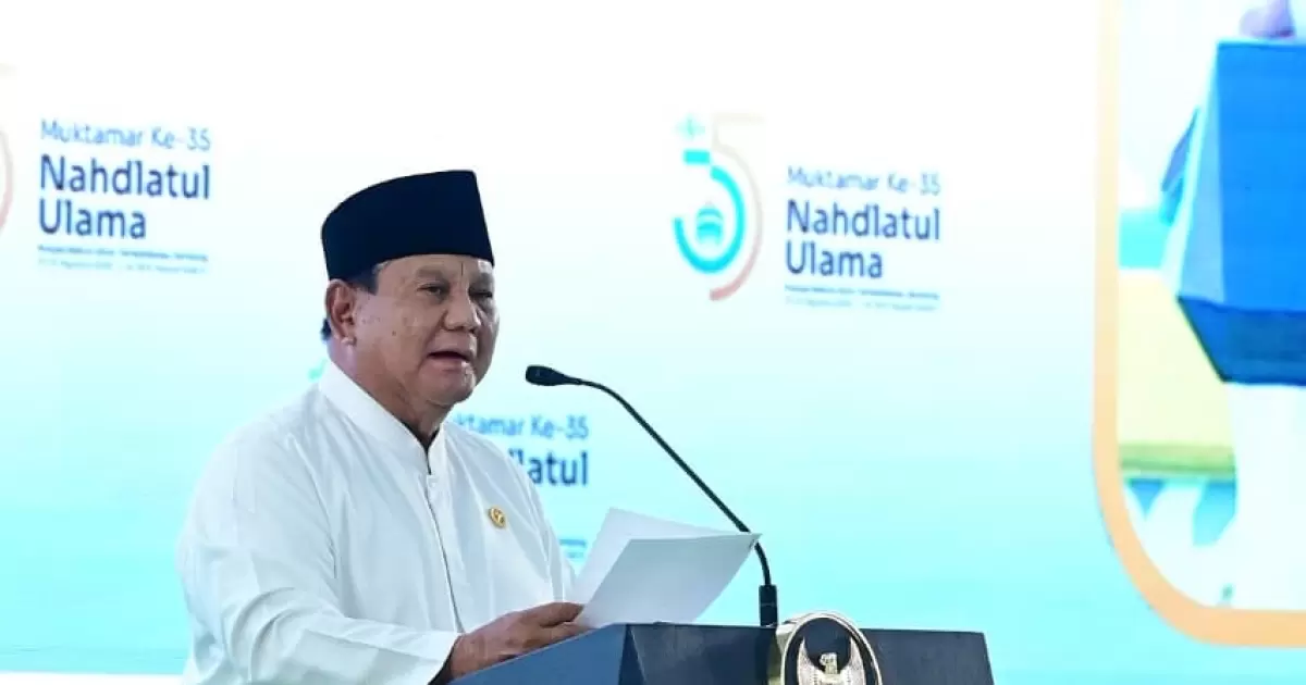 Prabowo Gagas Pinjaman Lunak untuk Bebaskan Warga dari Rentenir